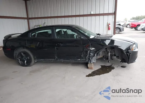 2014 Dodge Charger Sxt z USA, uszkodzony, nr VIN 2C3CDXHG3EH162708